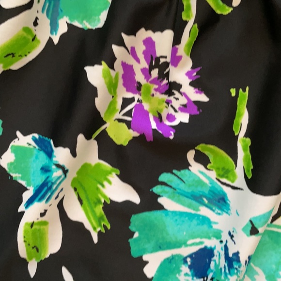 Somoma Two-piece floral/solid top 22W/bottom 16 - Picture 3 of 3